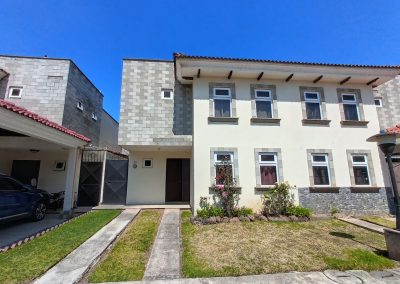 Casa en Venta Condominio Agapantos l Quetzaltenango